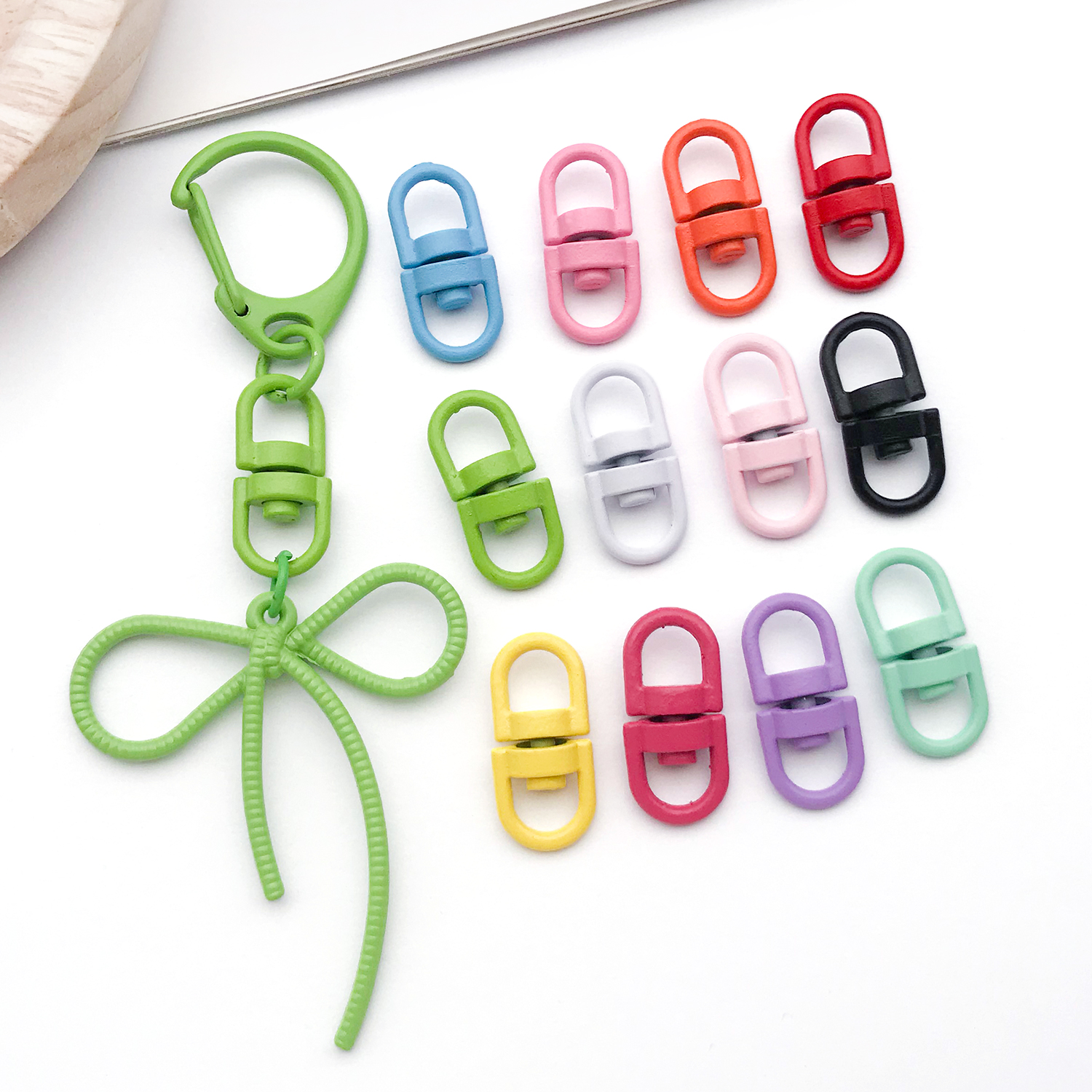 20pcs Metal Rotate Buckle Key  - огляд і ціна Jewelry Making Rings