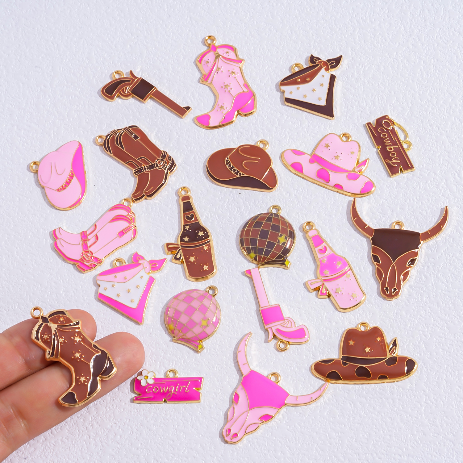 Cowboy Cowgirl Enamel Charms A - огляд і ціна Jewelry Making Event
